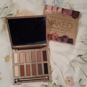 Urban Decay Ultimate Basics Palette